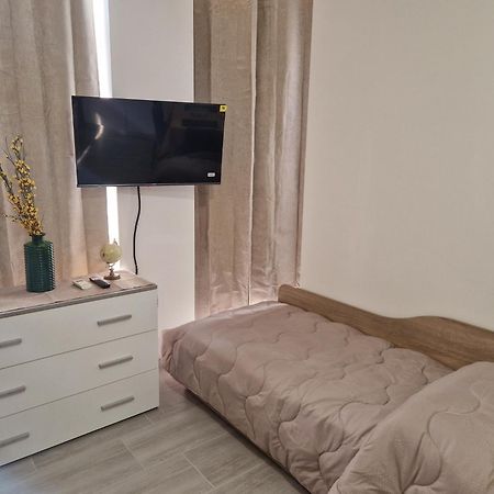 Claudio House Palermo Apartment ภายนอก รูปภาพ